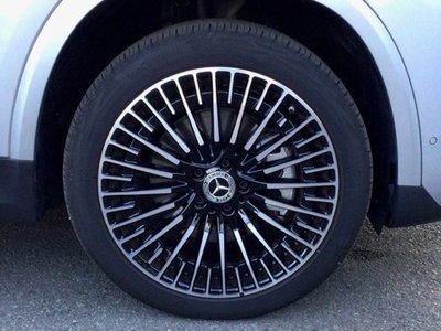 MERCEDES-BENZ EQA - 10