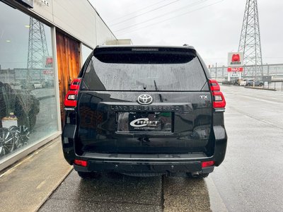 TOYOTA LAND CRUISER PRADO - 7