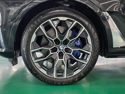 صورة 6 لـ 2025 BMW X7