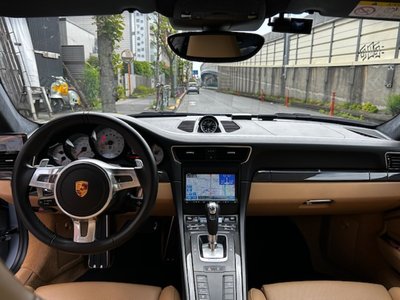 PORSCHE 911 - 5