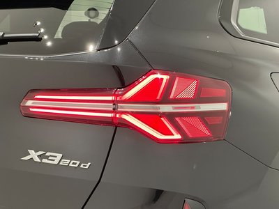 2025 BMW X3 — миниатюра 18