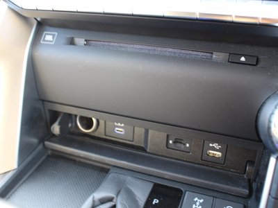 صورة مصغرة 35 لـ 2023 Toyota LAND CRUISER 300