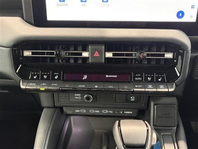 TOYOTA LAND CRUISER 250 - 8