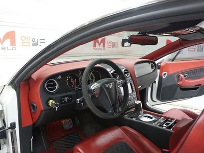 BENTLEY CONTINENTAL - 5