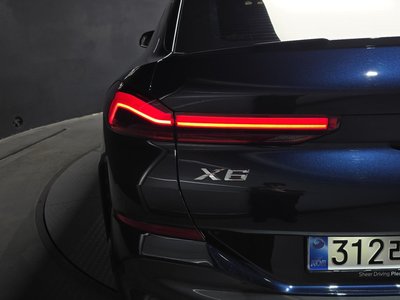 BMW X6 - 10
