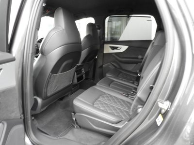 2025 AUDI Q7 — миниатюра 13