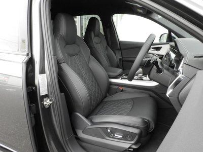 2025 AUDI Q7 — миниатюра 15