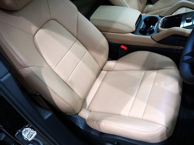 صورة مصغرة 31 لـ 2025 Porsche CAYENNE