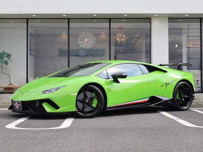 LAMBORGHINI HURACAN