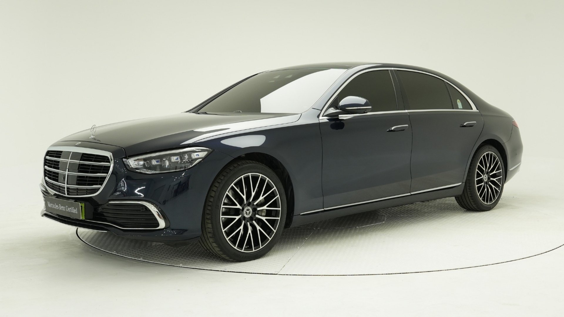 MERCEDES-BENZ S-CLASS - View 1