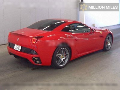 FERRARI CALIFORNIA - 5