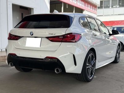 2021 BMW 1 SERIES — фото 9