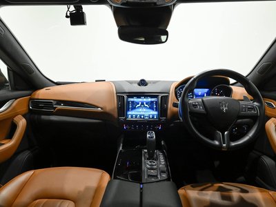 MASERATI LEVANTE - 2