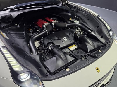FERRARI CALIFORNIA - 7