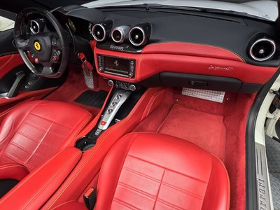 FERRARI CALIFORNIA - 5