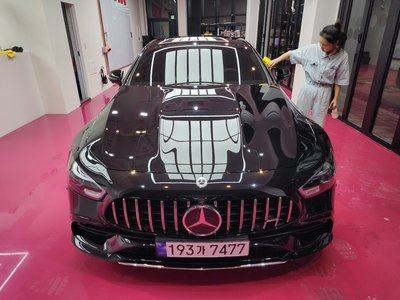 MERCEDES-BENZ GT AMG