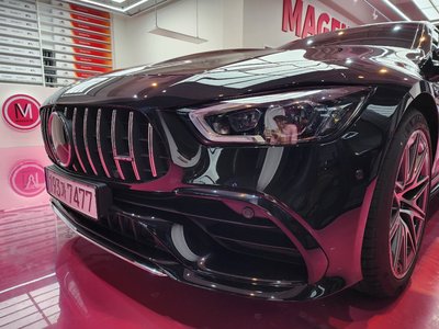 MERCEDES-BENZ GT AMG - 2