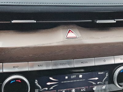 GENESIS G80 (RG3) - 2