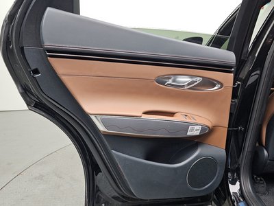 2023 Genesis GV70 thumbnail 15