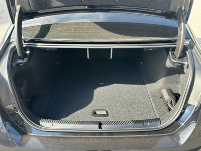2025 BMW I5 — миниатюра 16