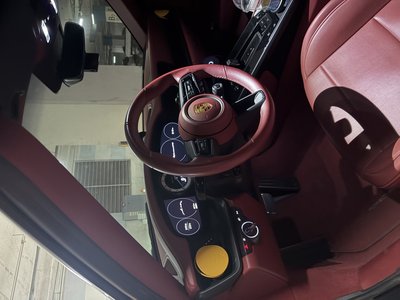 PORSCHE 911 - 10