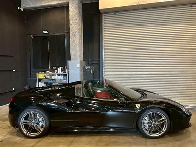 2017 Ferrari 488 SPIDER — миниатюра 19