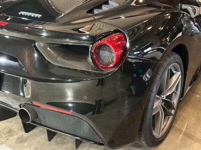 2017 FERRARI 488 SPIDER 照片 9
