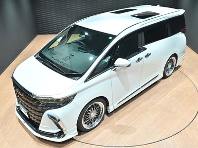 TOYOTA ALPHARD - 7