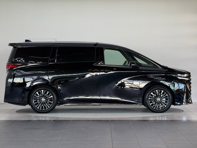 TOYOTA VELLFIRE - 7