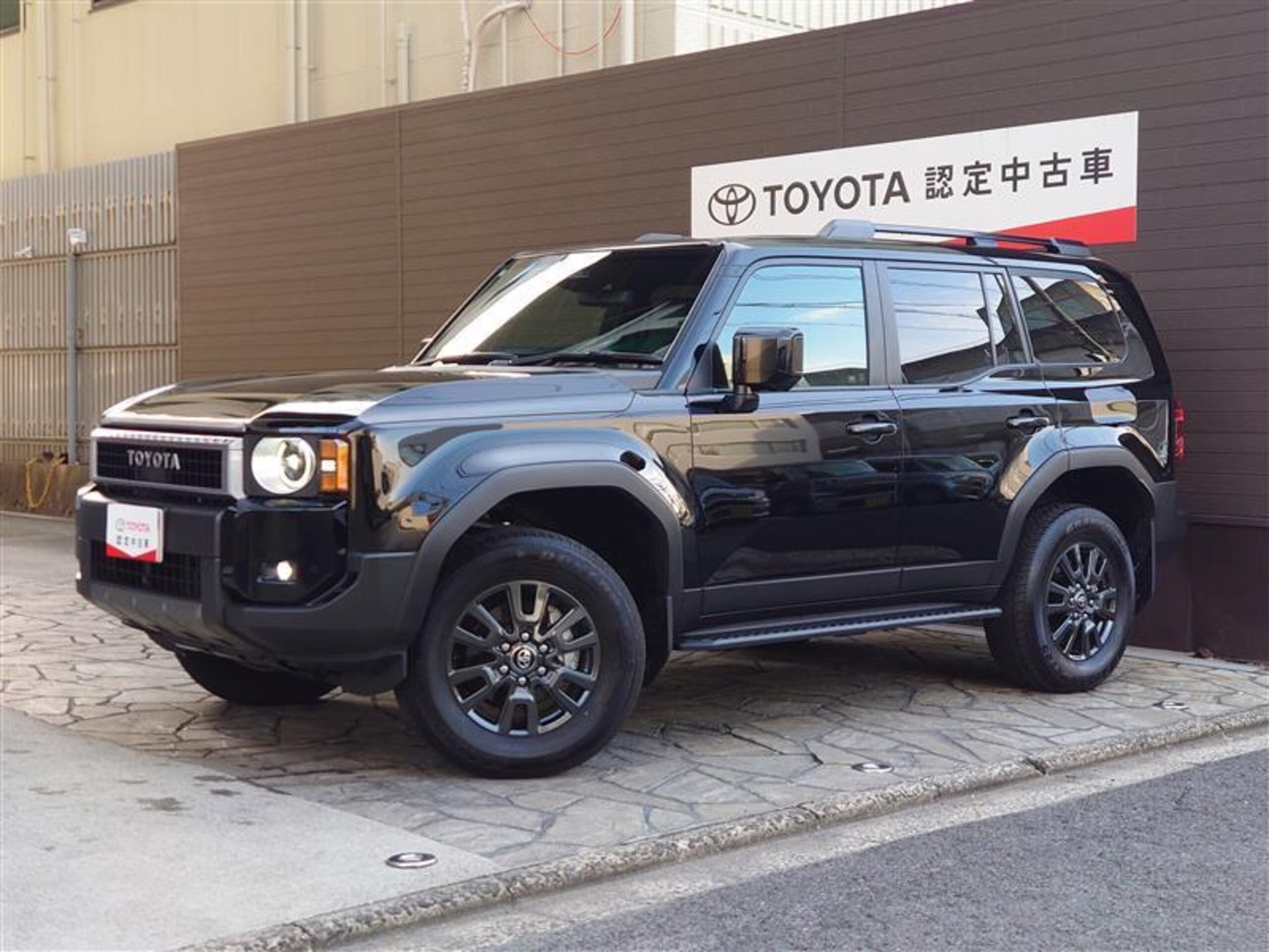 TOYOTA LAND CRUISER 250 - View 1