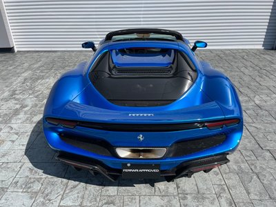 صورة 7 لـ 2024 Ferrari 296 GTS