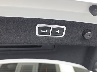 2023 Genesis THE NEW G70 — миниатюра 32