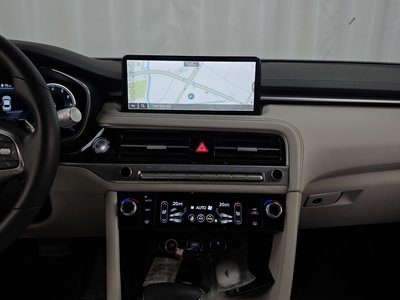 2023 Genesis THE NEW G70 — миниатюра 20