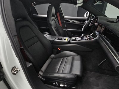 2021 Porsche PANAMERA thumbnail 16
