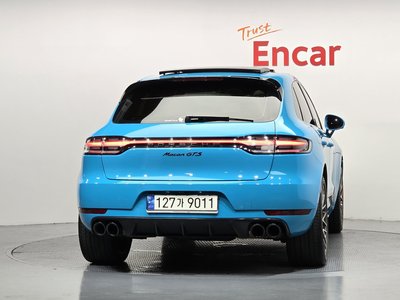 2021 Porsche MACAN — фото 3
