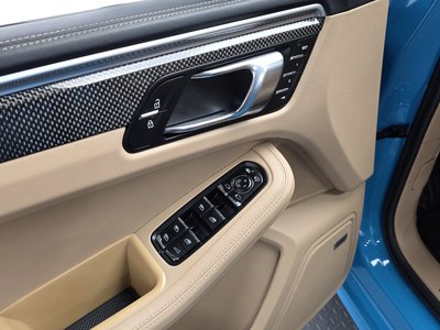2021 Porsche MACAN — миниатюра 27