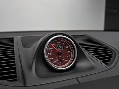 2021 Porsche MACAN — миниатюра 28
