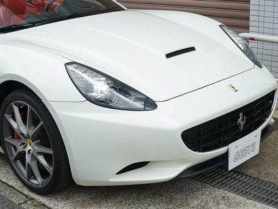 FERRARI CALIFORNIA - 4