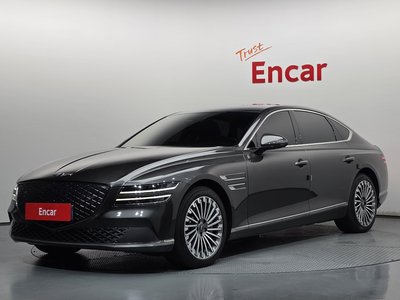 صورة 1 لـ 2022 Genesis ELECTRIFIED G80 (RG3)