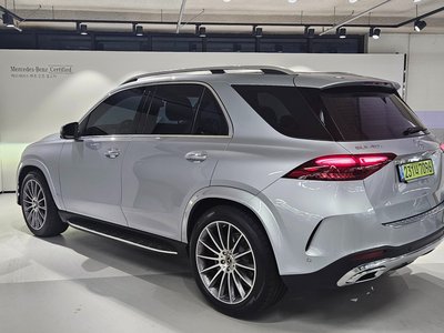 2025 Mercedes-BENZ GLE — миниатюра 14