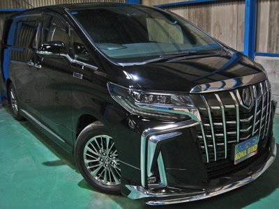 TOYOTA ALPHARD - 1