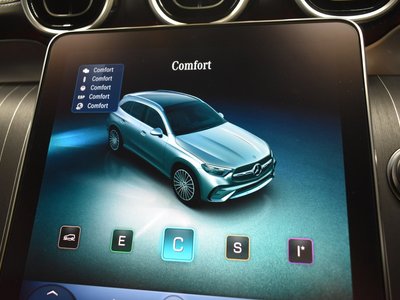 2023 Mercedes-BENZ GLC thumbnail 38