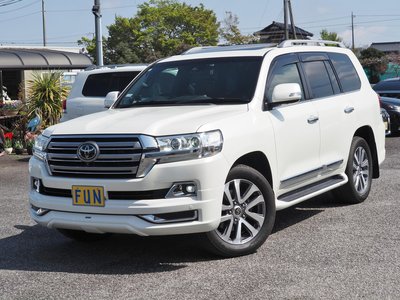 TOYOTA LAND CRUISER 200 - 4
