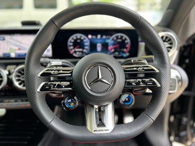 صورة 9 لـ 2025 Mercedes-BENZ A-CLASS AMG
