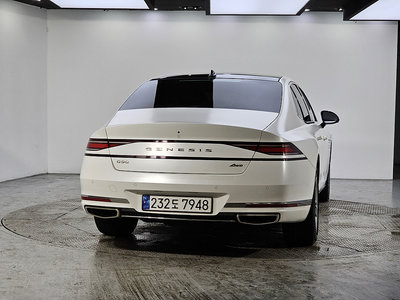 صورة 3 لـ 2023 Genesis G90 (RS4)