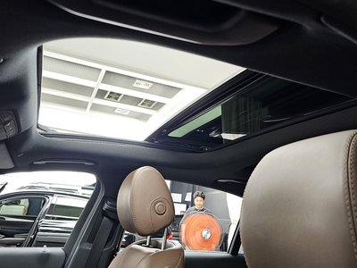 2019 Mercedes-BENZ E-CLASS 缩略图 25