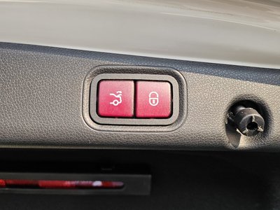 2019 Mercedes-BENZ E-CLASS 缩略图 27