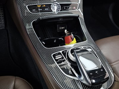 2019 Mercedes-BENZ E-CLASS 缩略图 12