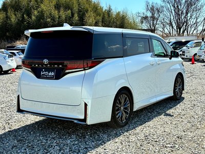 TOYOTA VELLFIRE - 6