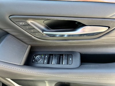 TOYOTA VELLFIRE - 10